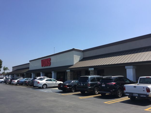23580-mission-gorge-shopping-center3