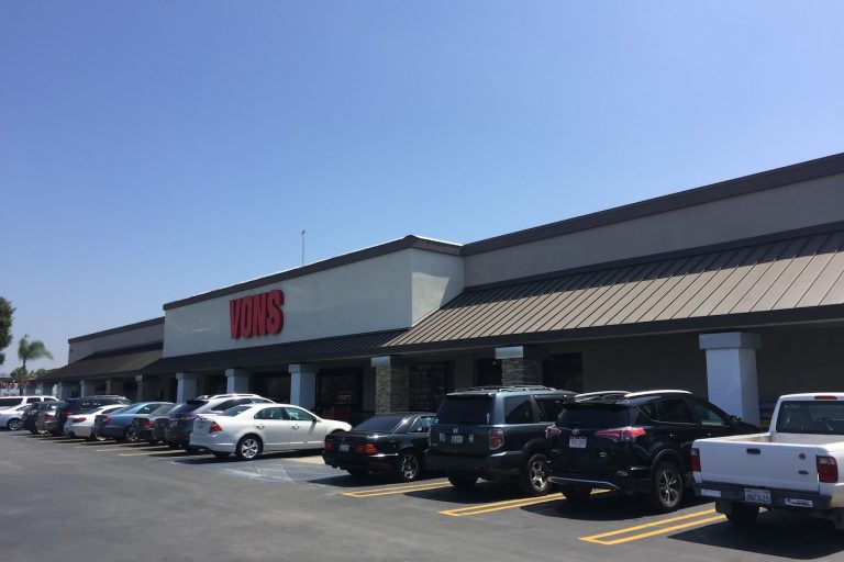 23580-mission-gorge-shopping-center3